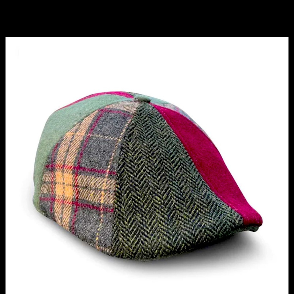 Boston Scally The Kringle hat and pin